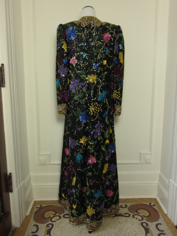 Exotic long embroidered vintage evening coat In Excellent Condition In Port Hope, ON