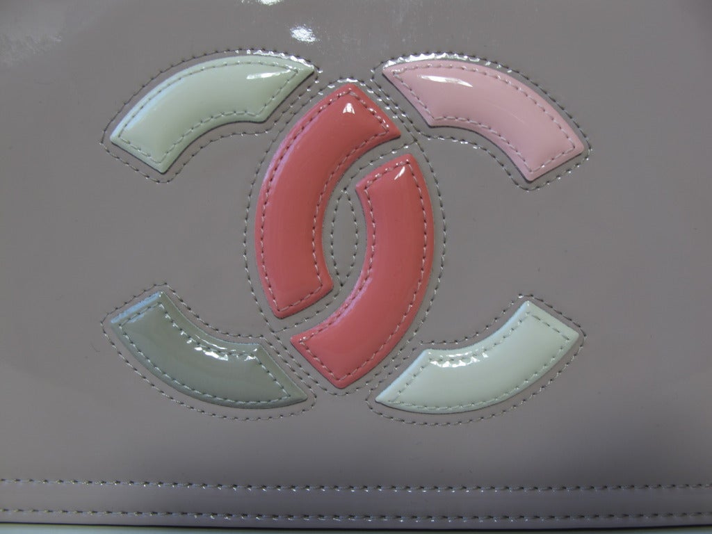 Sweet and Chic Chanel Chain CC Patent in Taupe and Nude Pink