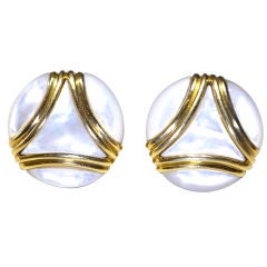 18k and Mother of Pearl Emis Earrings