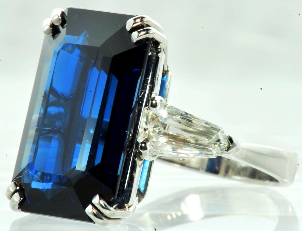 Platinum Emerald-Cut Sapphire and Diamond Ring
Sapphire 17.0 carats with AGL Certificate (Standard Heat Treatment, Thai)
Diamonds .30cts.