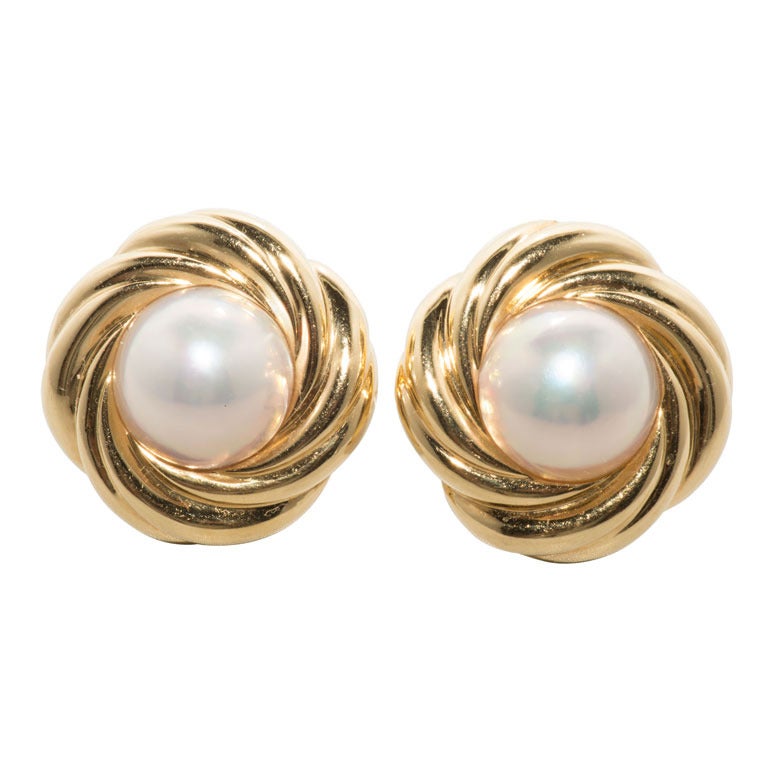Fluted Mabe Pearl Earrings