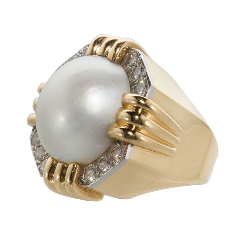Mobe Pearl and Diamnd Ring, David Webb For Sale