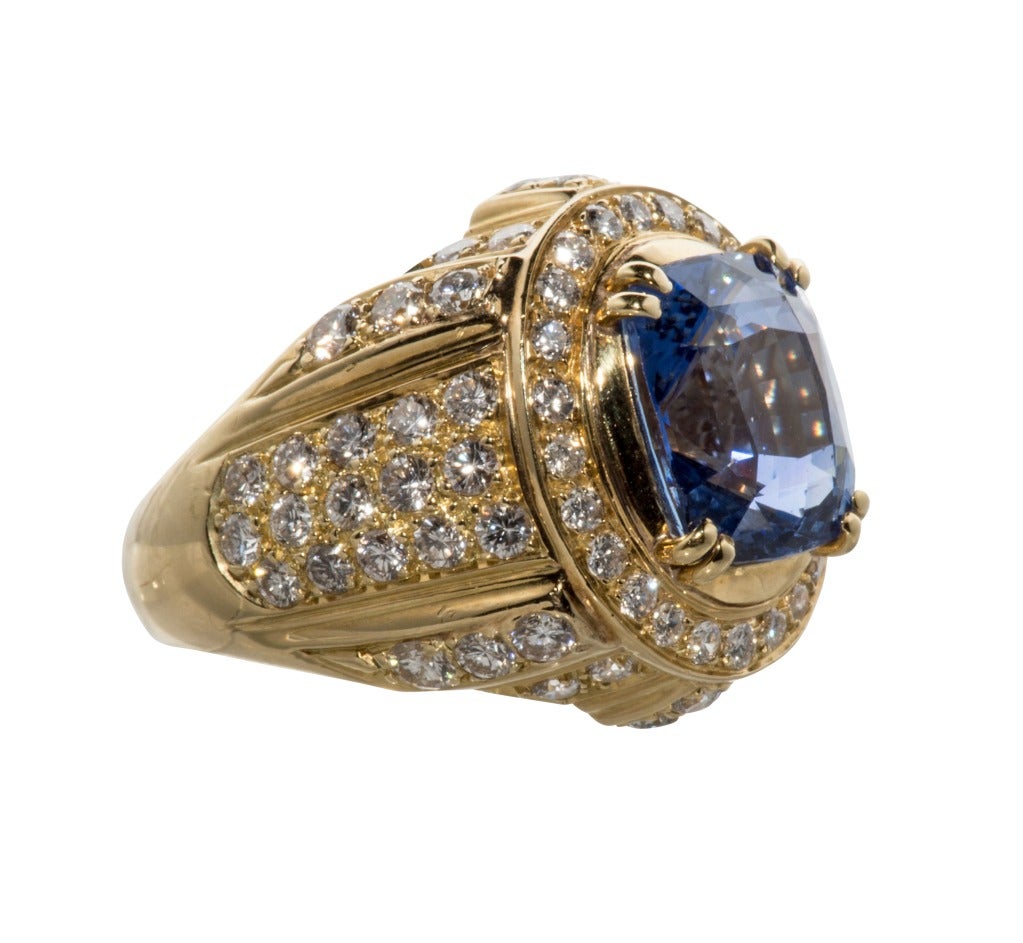 Women's Beautiful Ceylon Sapphire and diamond dome ring