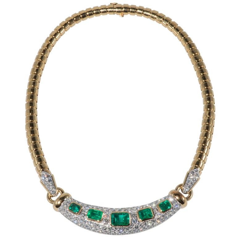 David Webb Beautiful Emerald Diamond Necklace For Sale