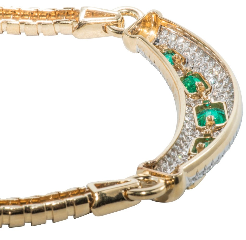 Women's David Webb Beautiful Emerald Diamond Necklace For Sale