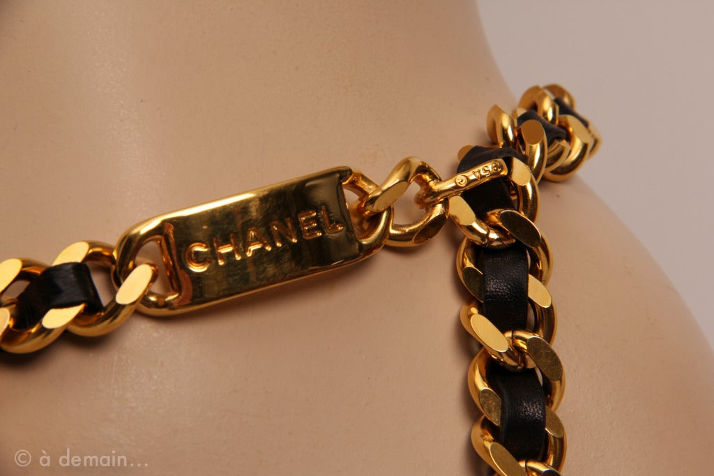 Chanel 1995 black leather and gold metal chain belt 2