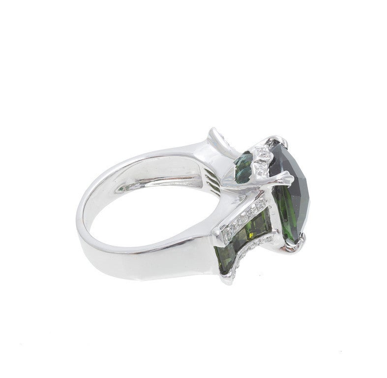 Bellari Green Tourmaline Diamond Ring 2