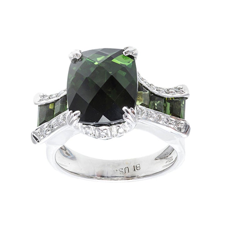 Bellari Green Tourmaline Diamond Ring