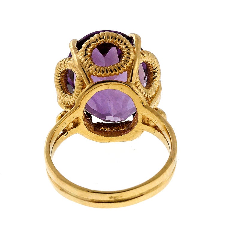 Bright Purple Amethyst Yellow Gold Ring c1950 4