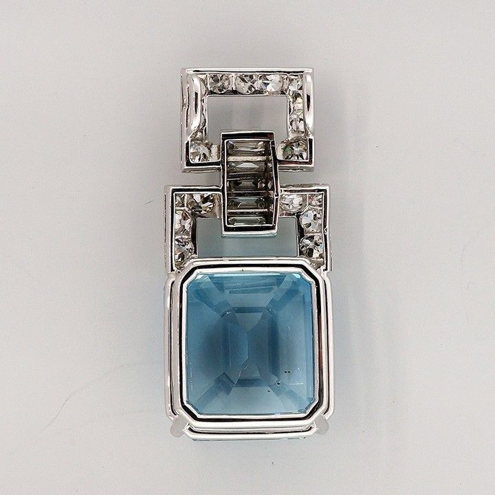 Women's Art Deco Natural Aquamarine  Diamond Platinum Pendant