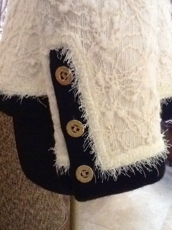 Chanel Ivory Thick Wool Boucle Black Trim Jacket Mega Buttons 6