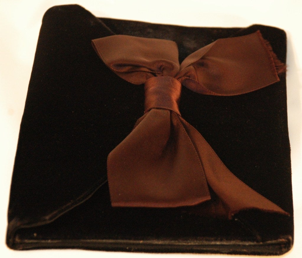 Women's Vintage Yves Saint Laurent Black Velet Evening Clutch w Satin Bow Envelop For Sale