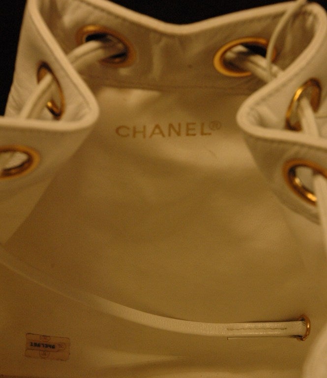 Vintage 1990s Chanel white Lambskin Drawstring Pouch Tote Gold Hardware 3