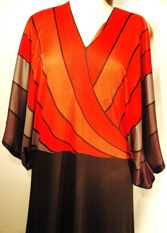 Vintage Roberta Di Camerino Kimono Style Hostess Dress