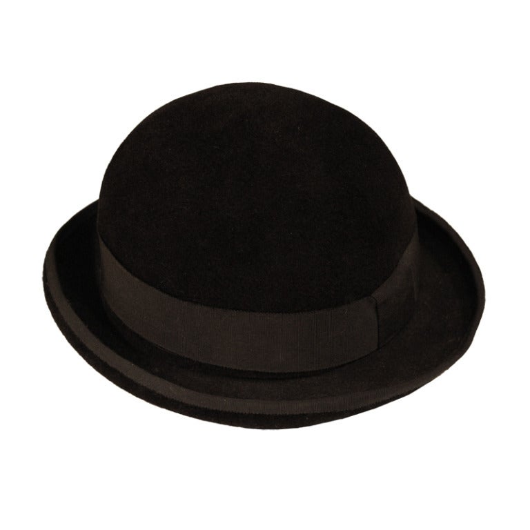 Vintage Celine Black Wool Felt Bowler Hat w grosgrain Ribbon For Sale