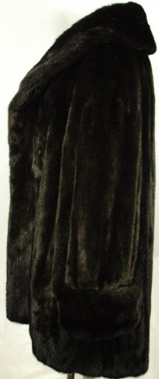This is a 1988 Galanos for Neiman Marcus Black Onyx Mink fur coat.

Measurements:
Sleeves 24