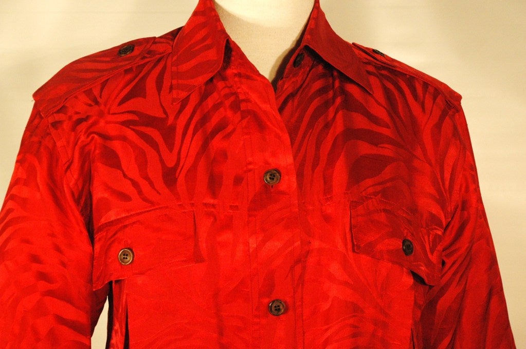 Vintage Yves Saint Laurent Rive Gauche Silk Zebra pattern Red 4 pocket Safari Style Blouse In Excellent Condition For Sale In Lake Park, FL