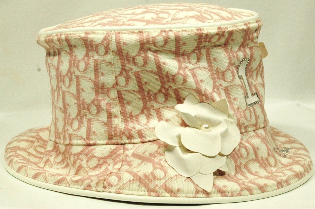 Vintage Christian Dior Rare Collectible Pink & White Miss Lady Hat In Excellent Condition For Sale In Lake Park, FL