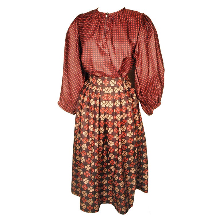 Vintage Yves Saint Laurent Rive Gauche Silk Blouse Skirt Lucky Hearts Clover Print 38 For Sale