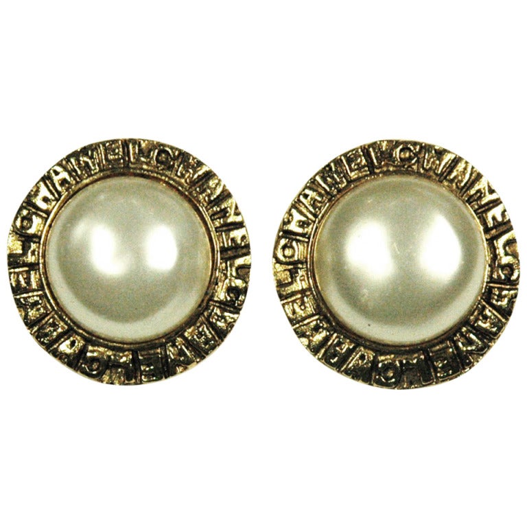 Vintage Chanel Gold Button Pear Clip on Earrings