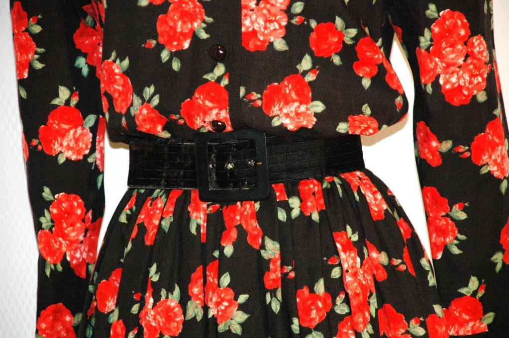 Black Vintage Yves Saint Laurent YSL Rive Gauche Red Flower Wool Long Sleeve Velvet Trim Belt Dress For Sale