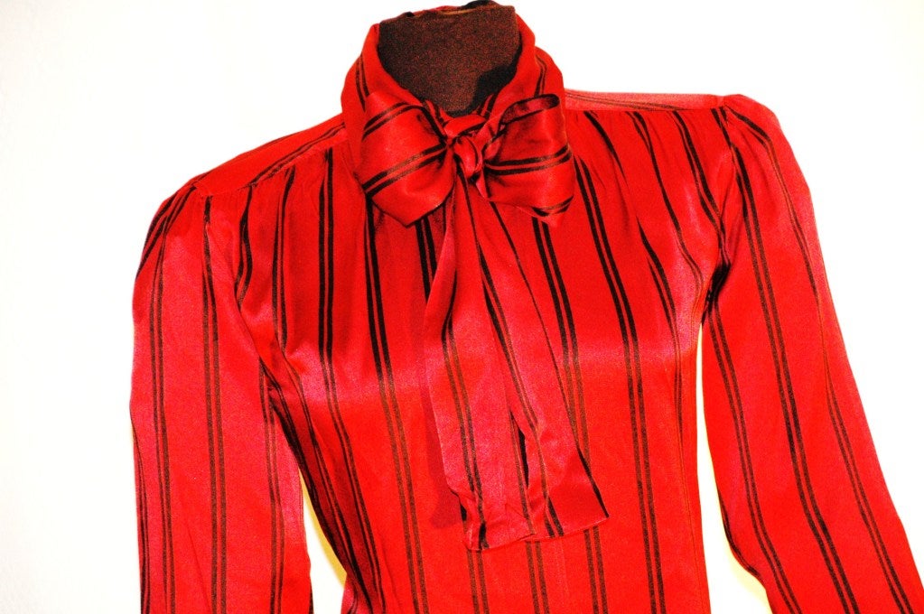 YSL Rive Gauche red with black stripe silk tie-neck blouse In Excellent Condition For Sale In Lake Park, FL
