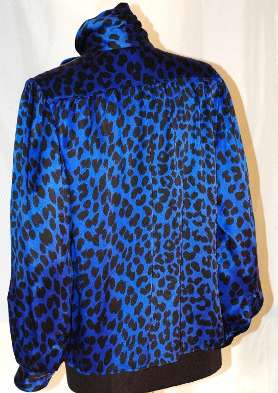 Vintage Yves Saint Laurent YSL Rive Gauche Electric Royal Blue Silk Leopard Print SIlk Blouse w Scarf In Excellent Condition In Lake Park, FL