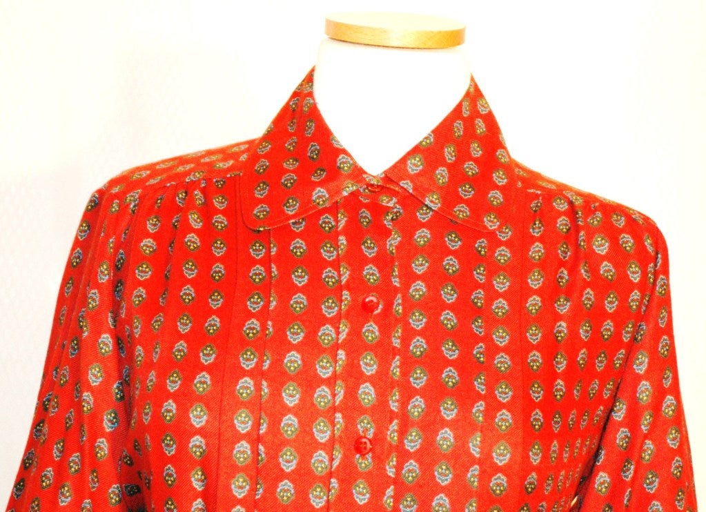 Vintage Yves Saint Laurent YSL Rive Gauche Red green Wool SIlk Blouse In Excellent Condition In Lake Park, FL