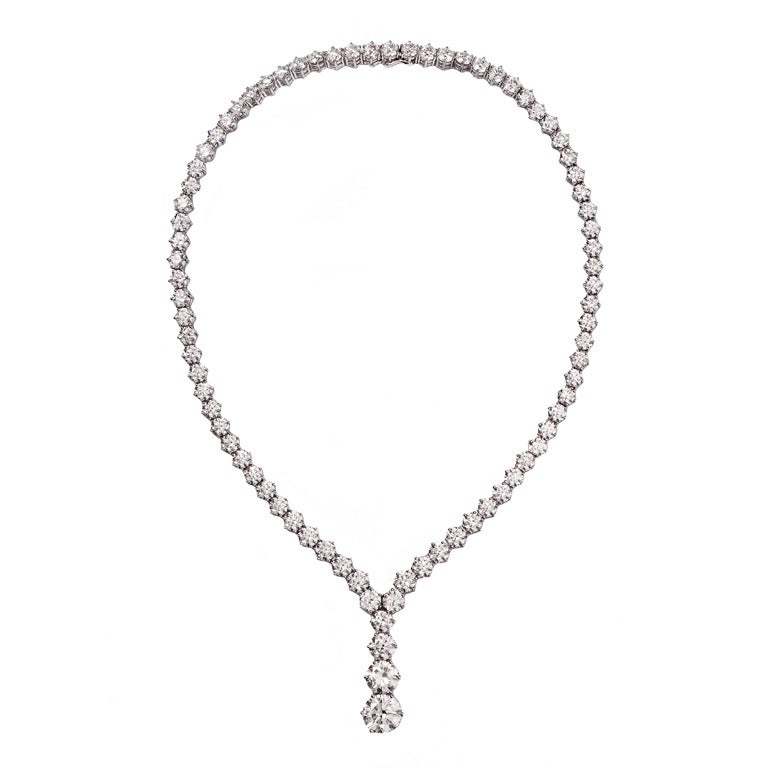 Renesim Round Brilliant Cut Diamond Collier Necklace For Sale