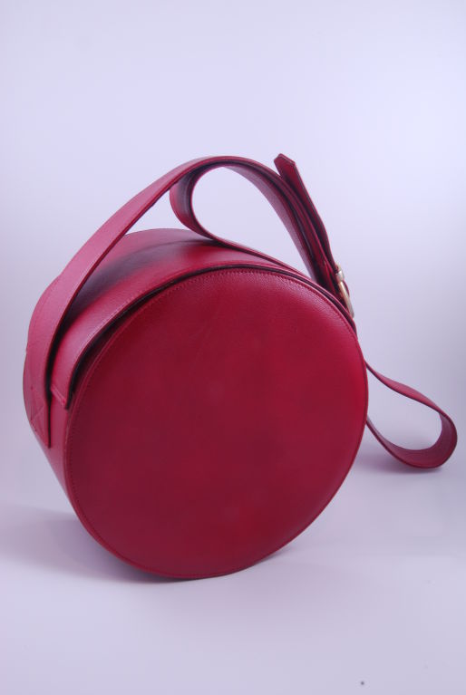 Women's 1960's Red Leather Round Shoulder Bag