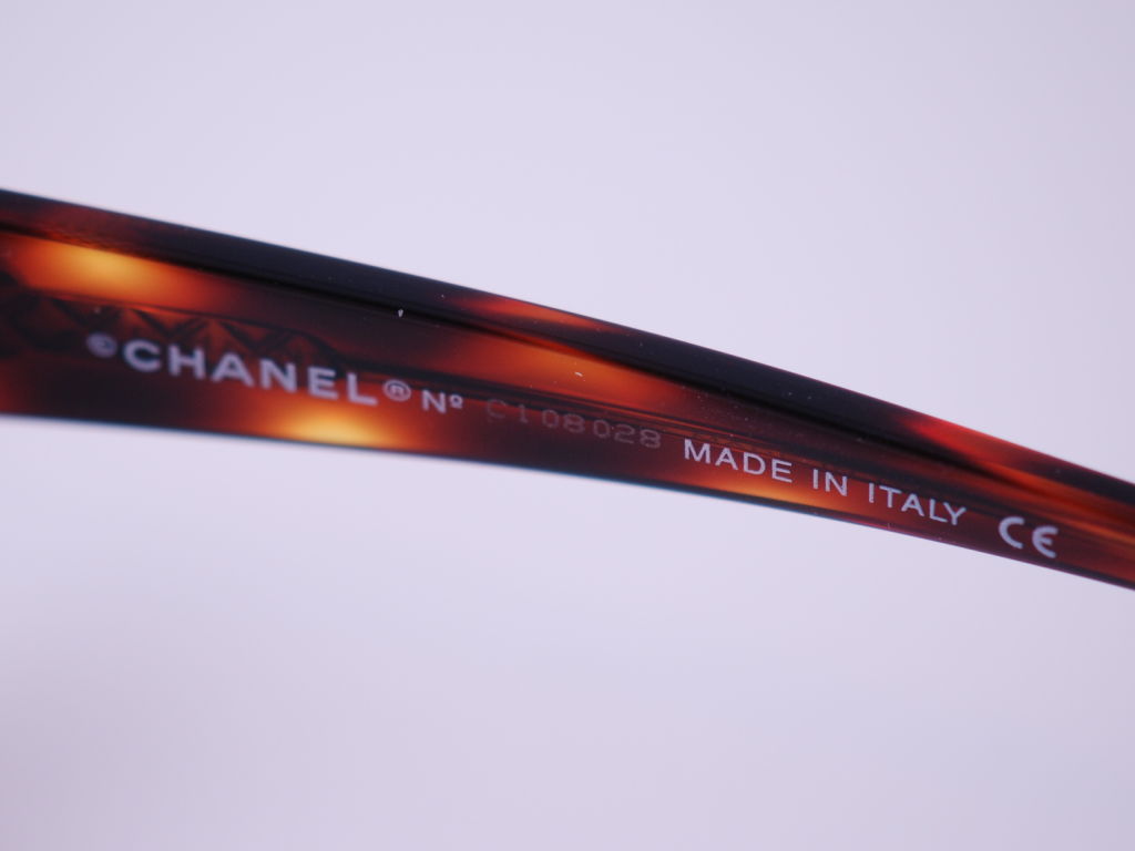 Vintage Chanel Tortoise Shell Sunglasses 1