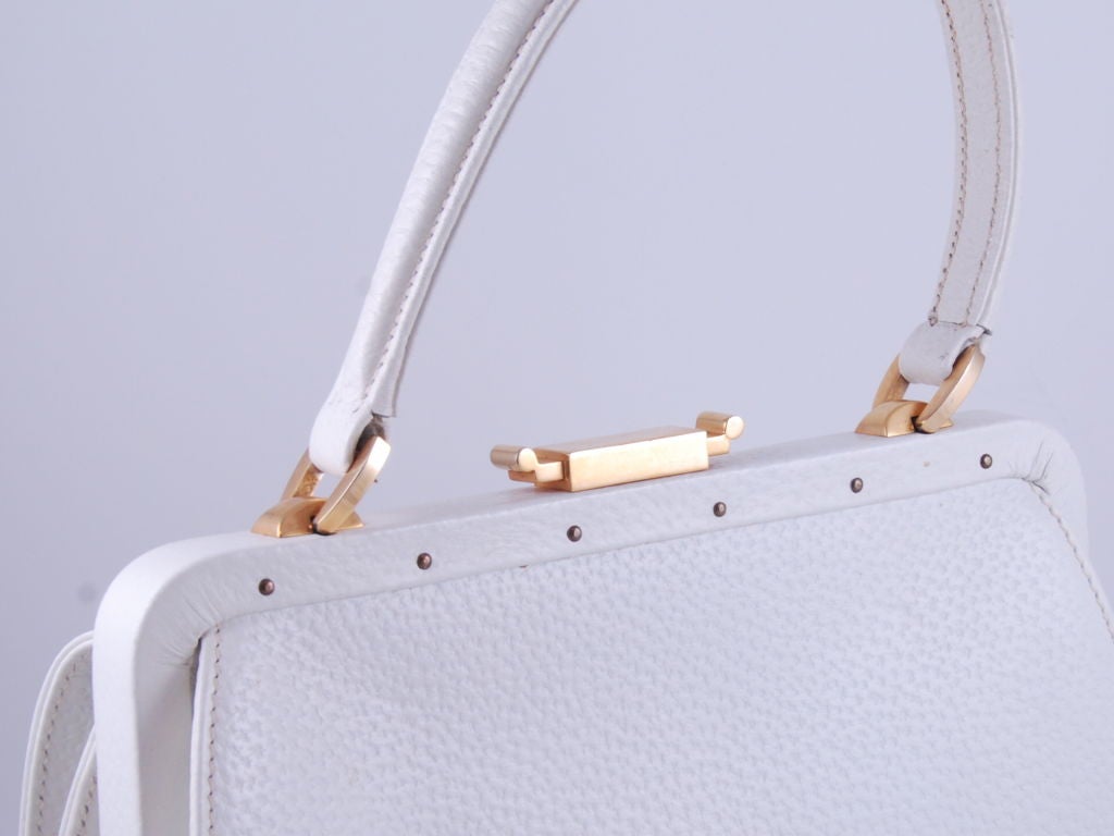Classic White Leather Gucci Hand Bag 1