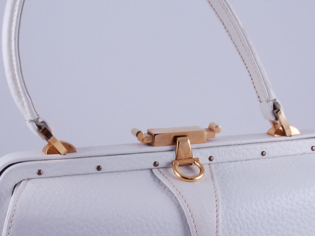 Classic White Leather Gucci Hand Bag 2