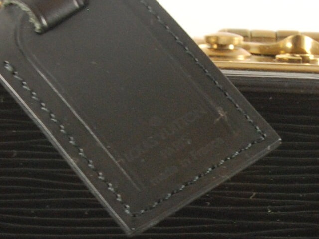 Louis Vuitton Black Epi Leather President Briefcase For Sale 6