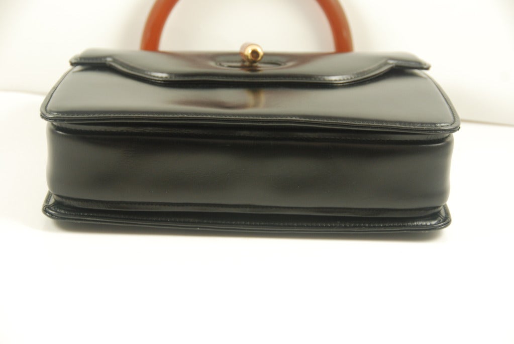 Women's 1970s Gucci Black Leather Handbag with Bakelite Handle