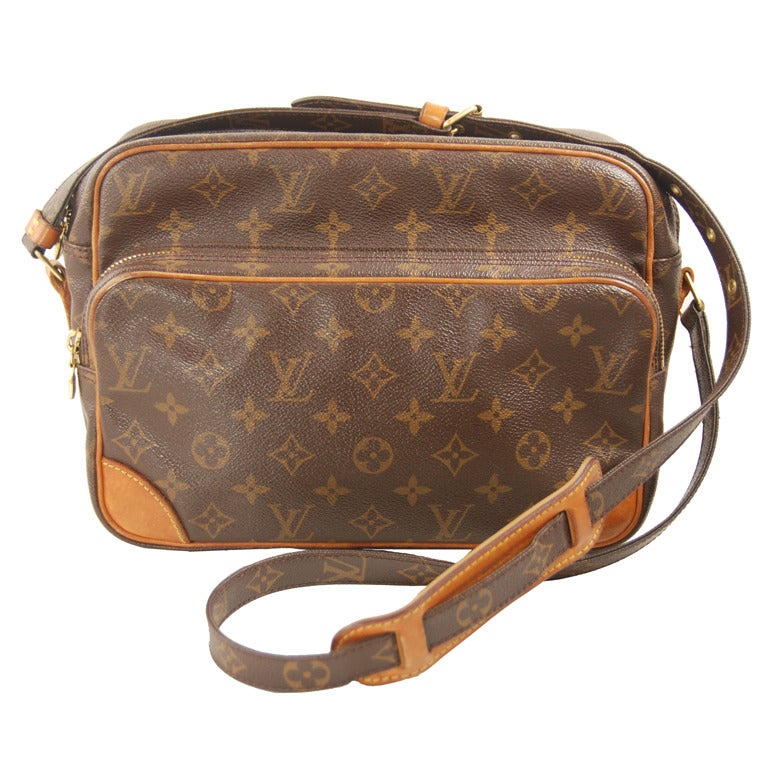 1980s Louis Vuitton Monogram Canvas Shoulder Bag