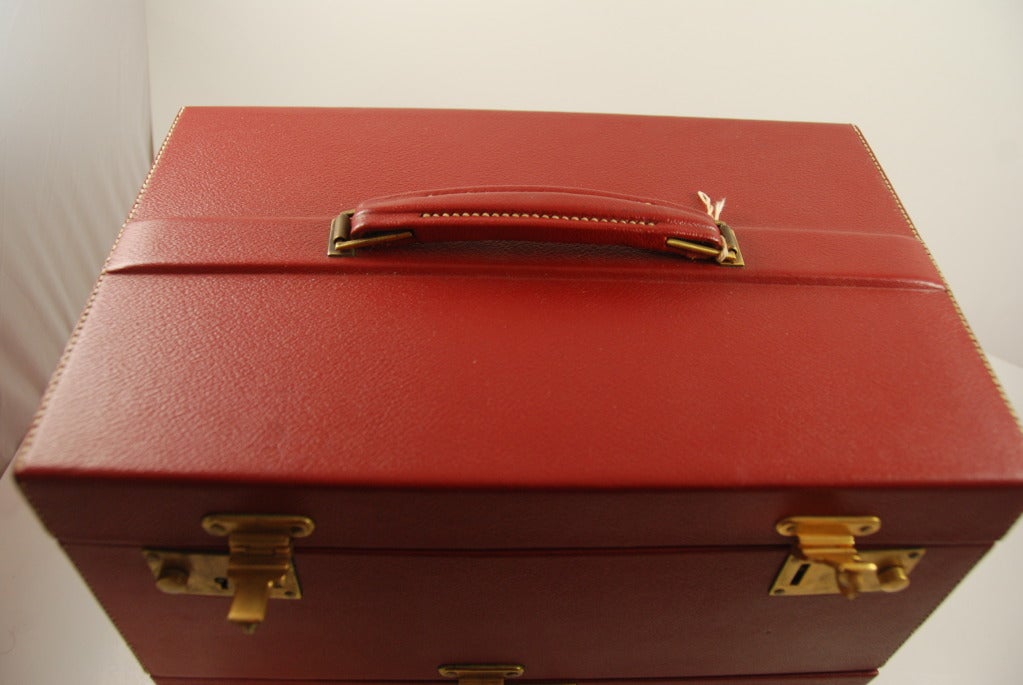 Vintage Red Leather Fitted Train Case 4