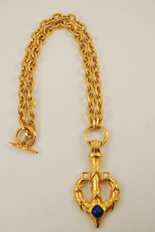 Karl Lagerfeld Necklace with Stylized Anchor Pendant In New Condition In New York, NY