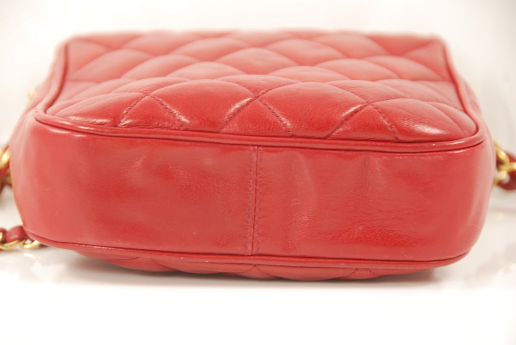 1980s Red Leather Chanel Quilted Flap Shoulder Bag In Excellent Condition In New York, NY