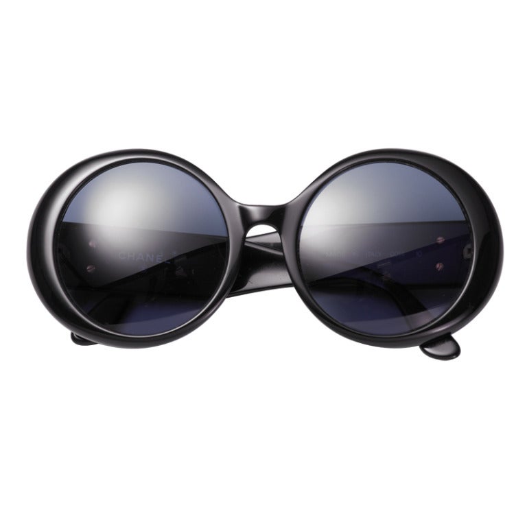 Chanel Iconic Sunglasses 1970s For Sale at 1stDibs