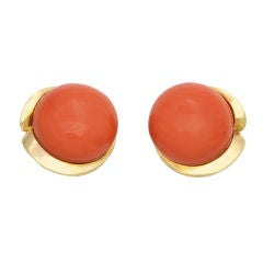 TIFFANY Coral cabochon Gold Earrings