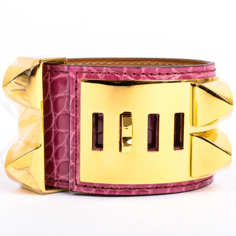 Hermes Fuchsia Alligator Collier De Chien - Never Carried In New Condition In New York, NY
