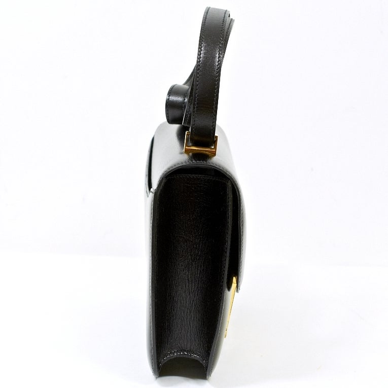 Hermes Vintage Black Calfskin Constance 23cm Gold Hardware In Excellent Condition In New York, NY