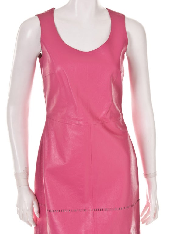 Gianni Versace Vintage Versus pink leather perferated mini dress
Marked 26/40 it's sz 2-4
Bust 32