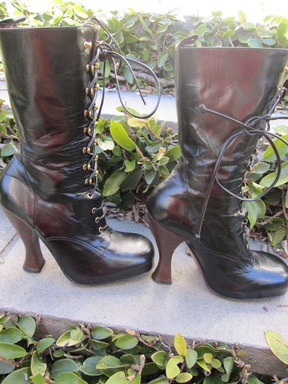 Vivienne Westwood 1993 leather boot's
Great leather boot's with a 5