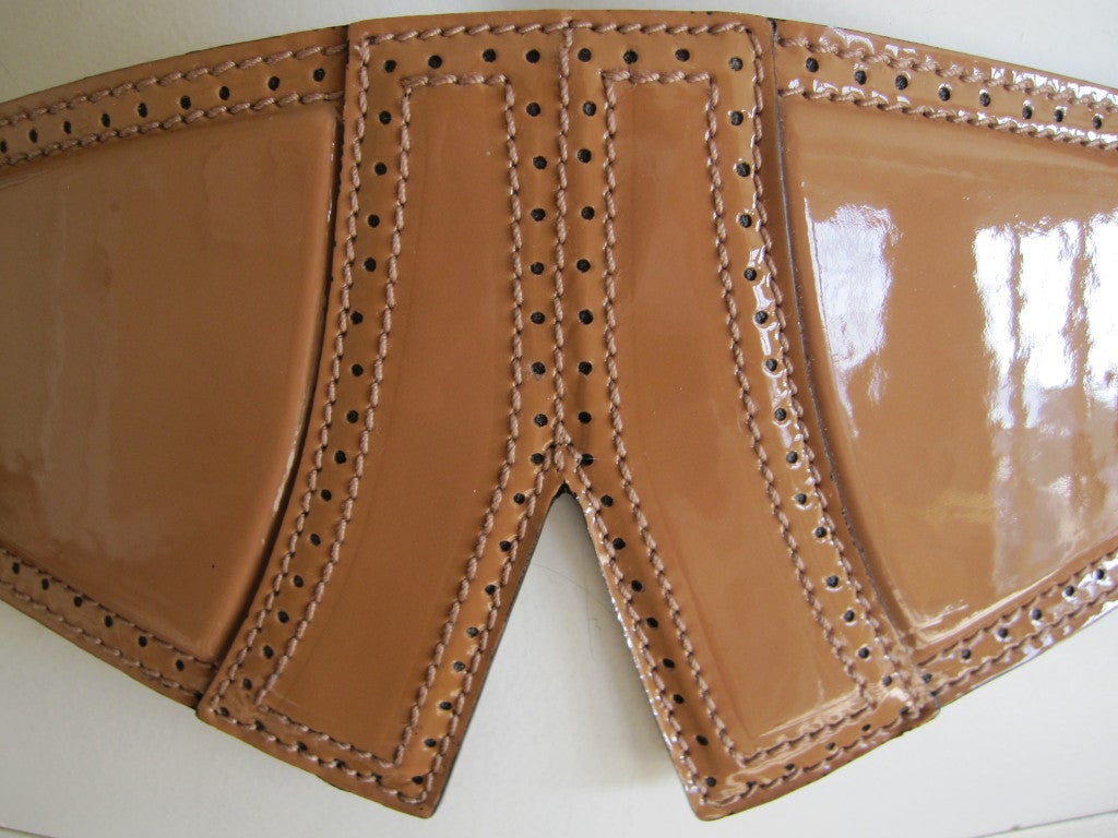 Azzedine Alaia brown patent leather belt 
NWOT  
 sz 80 

3 1/2
