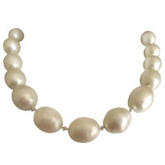 Chanel large glass pearl choker 18mm 1983 Karls first collection