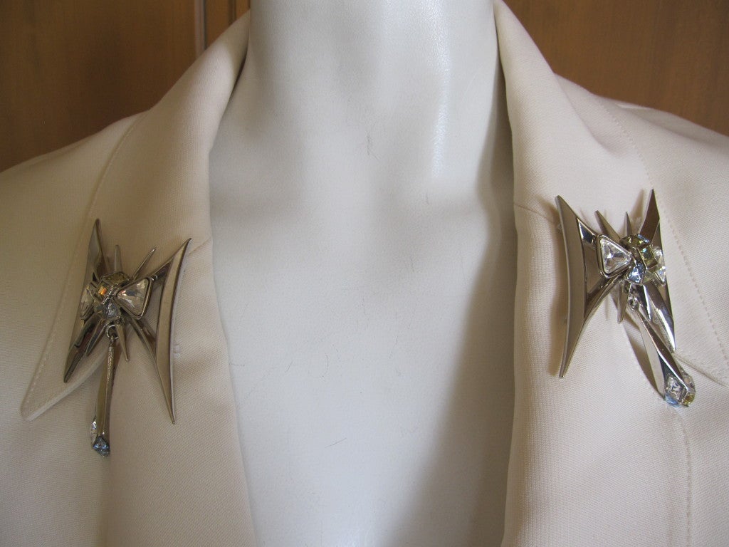Women's Thierry Mugler crisp white suit with four bold jewels