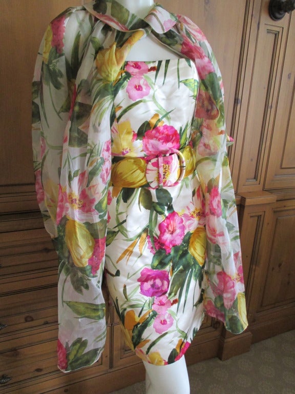 Oscar de la Renta strapless floral dress with sheer silk coat In Excellent Condition In Cloverdale, CA