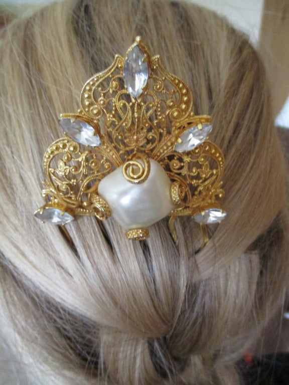 Women's Dominique Aurientis Golden Pearl and Crystal Hair Comb For Sale